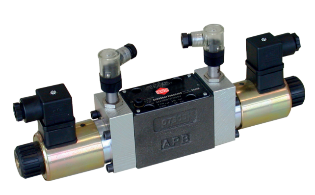 size 6 directional control valve